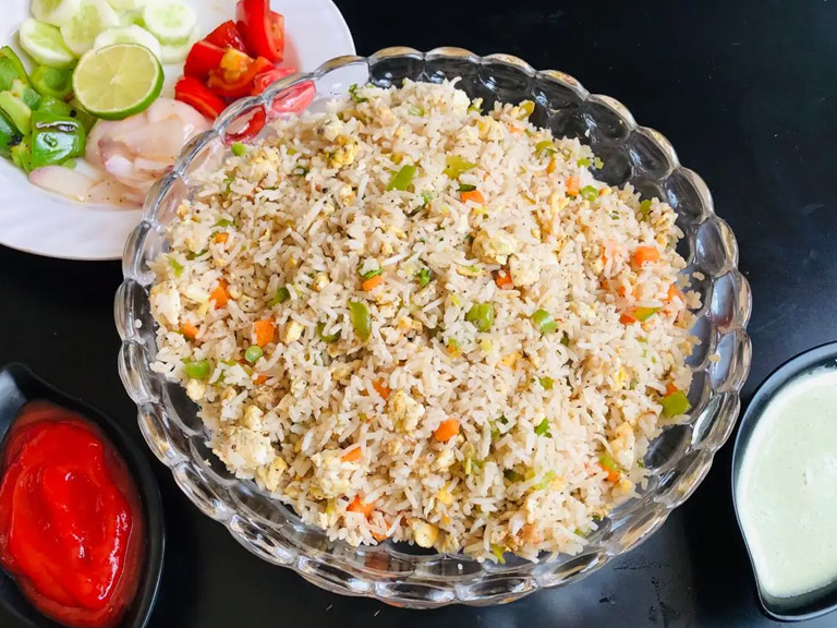 Chicken Chines Pilau Daig